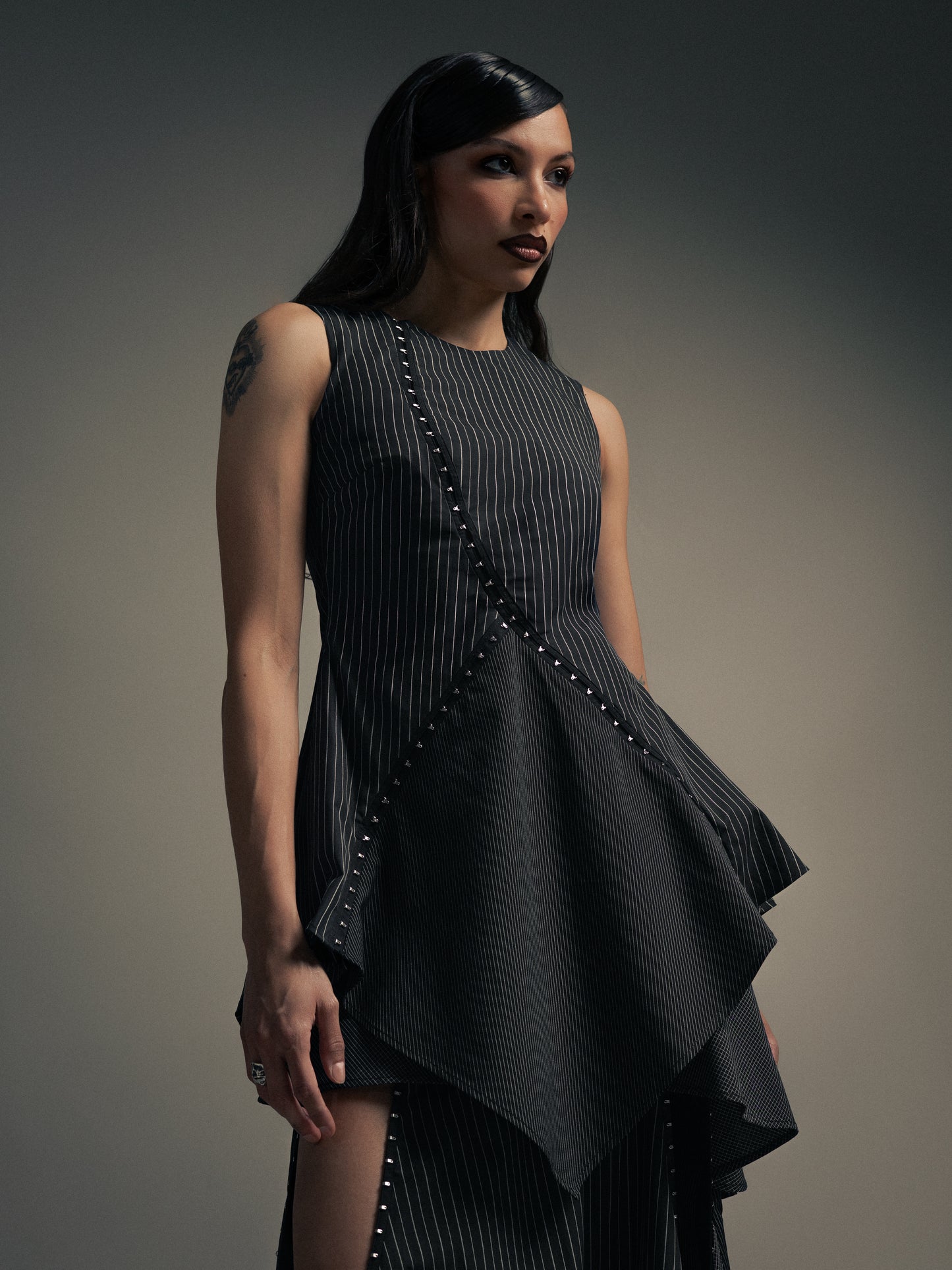 CONTOUR LAYERED DRESS