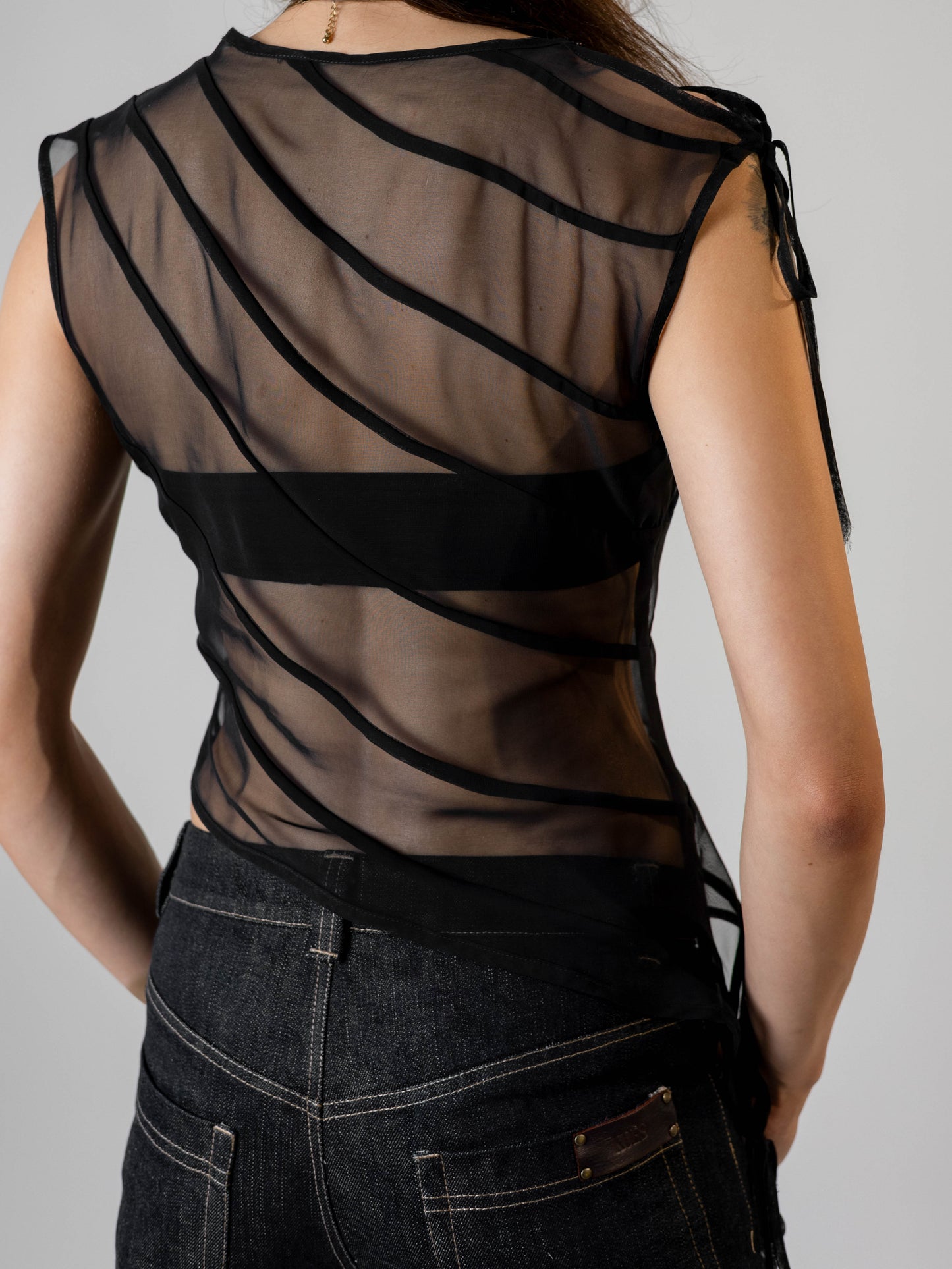 SILK BINDED TOP